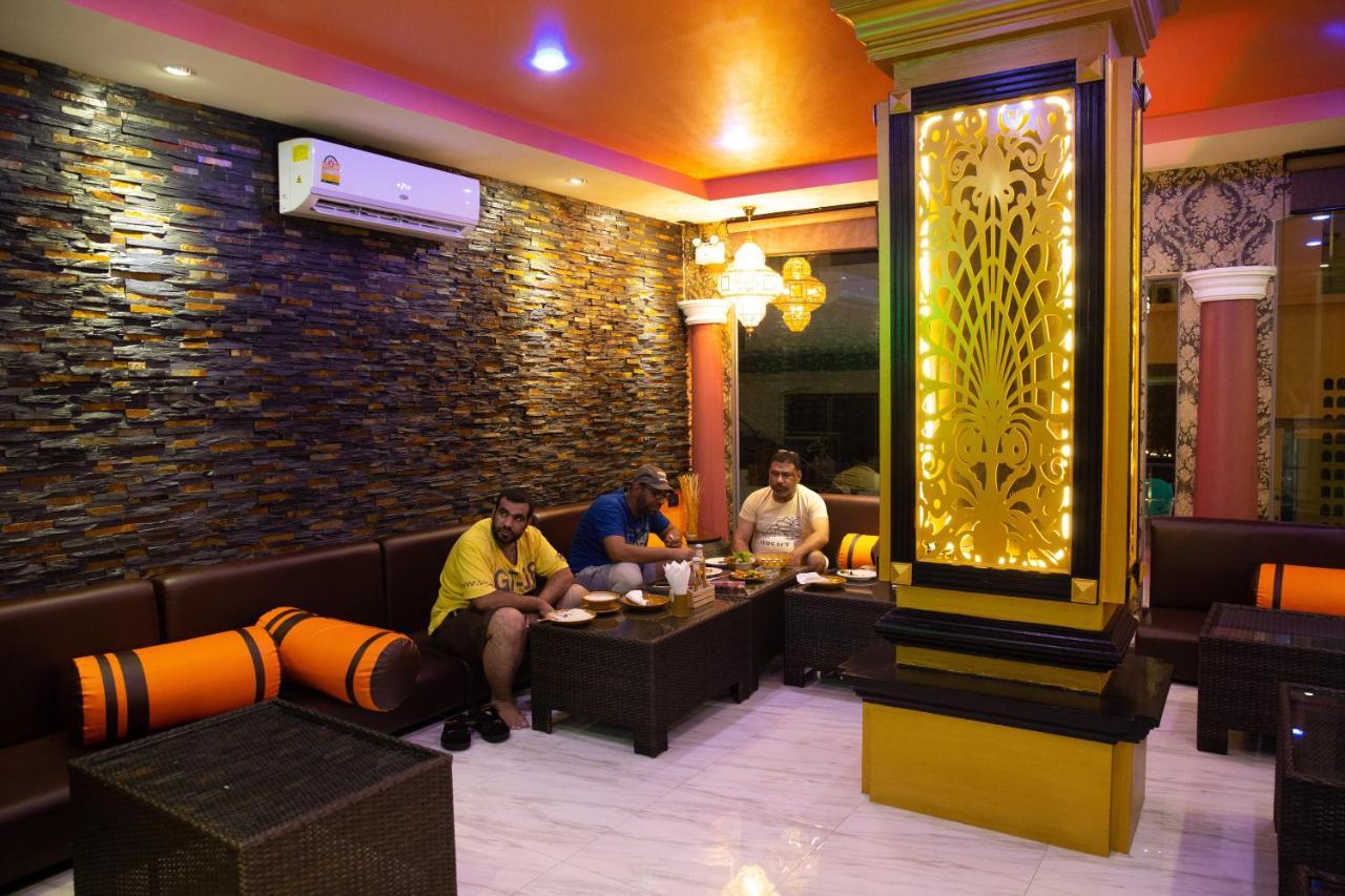 Bab Alhara Hotel Patong Luaran gambar