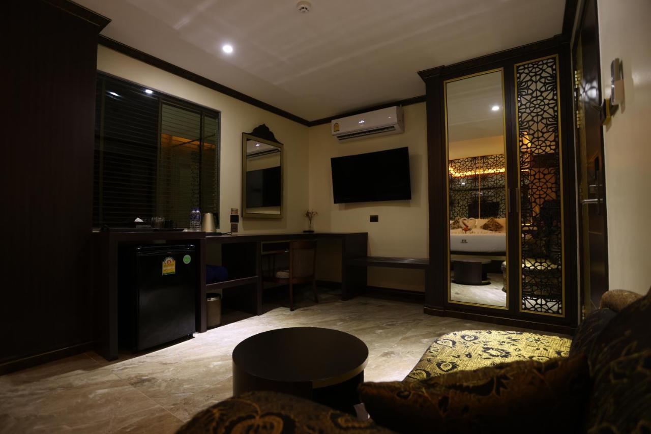 Bab Alhara Hotel Patong Luaran gambar