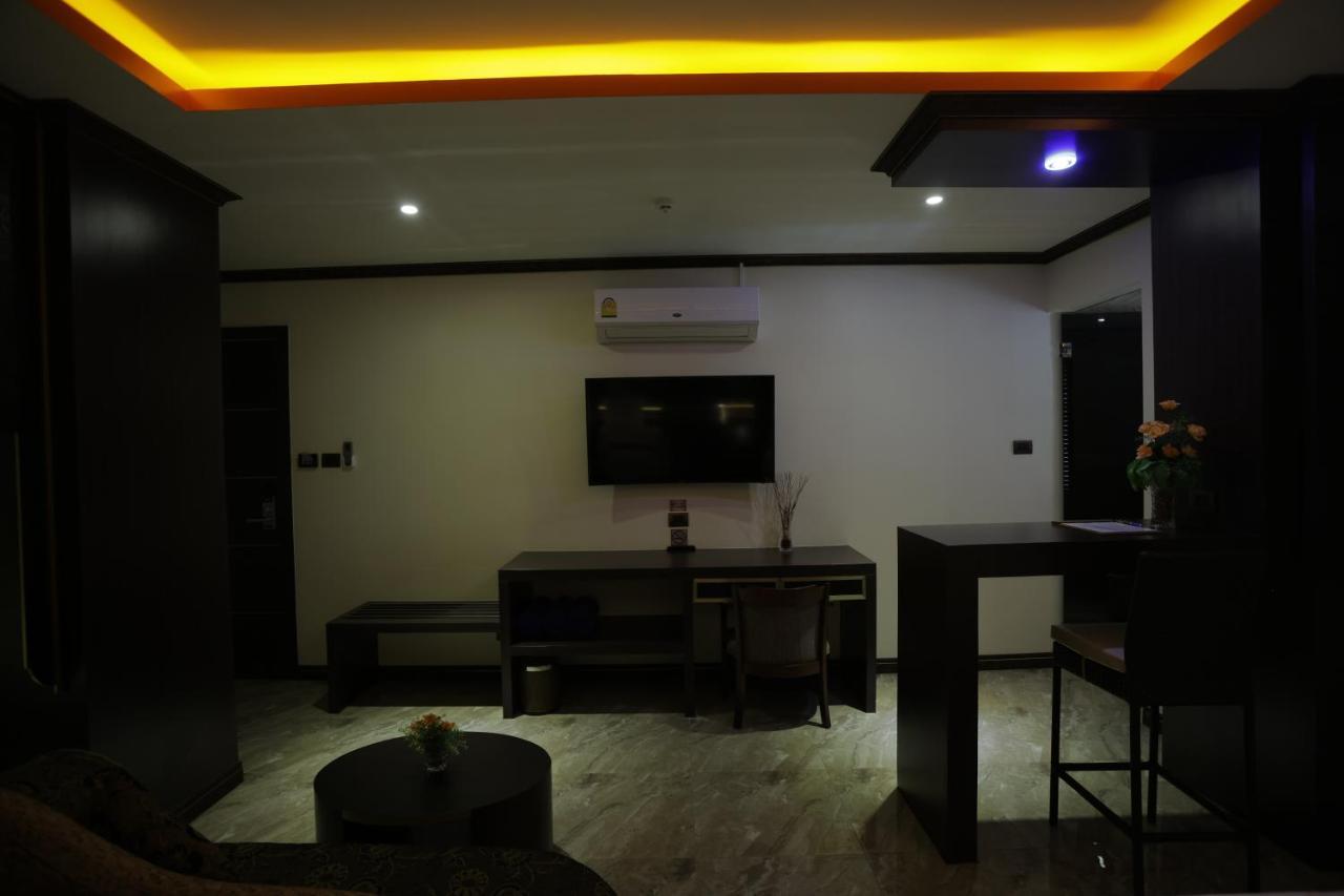 Bab Alhara Hotel Patong Luaran gambar