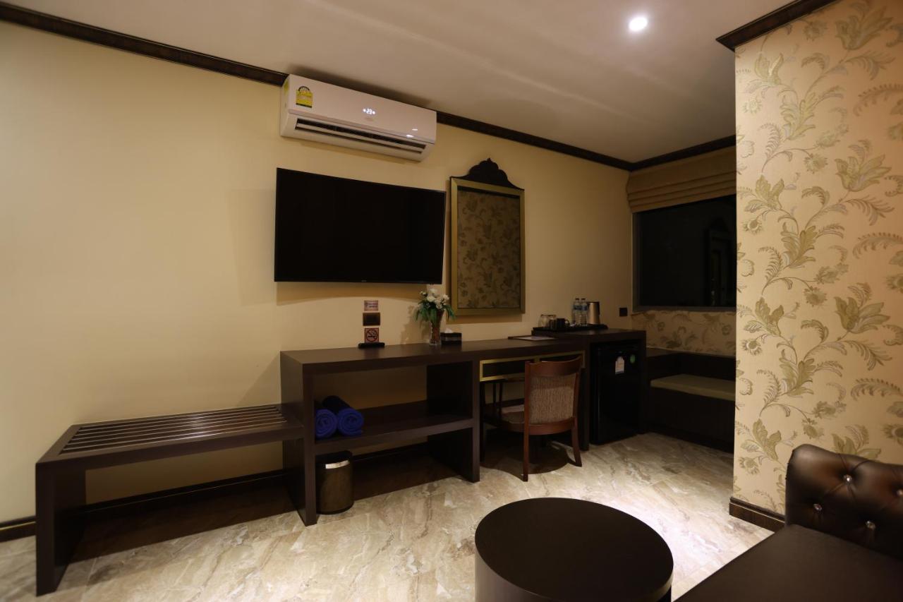 Bab Alhara Hotel Patong Luaran gambar