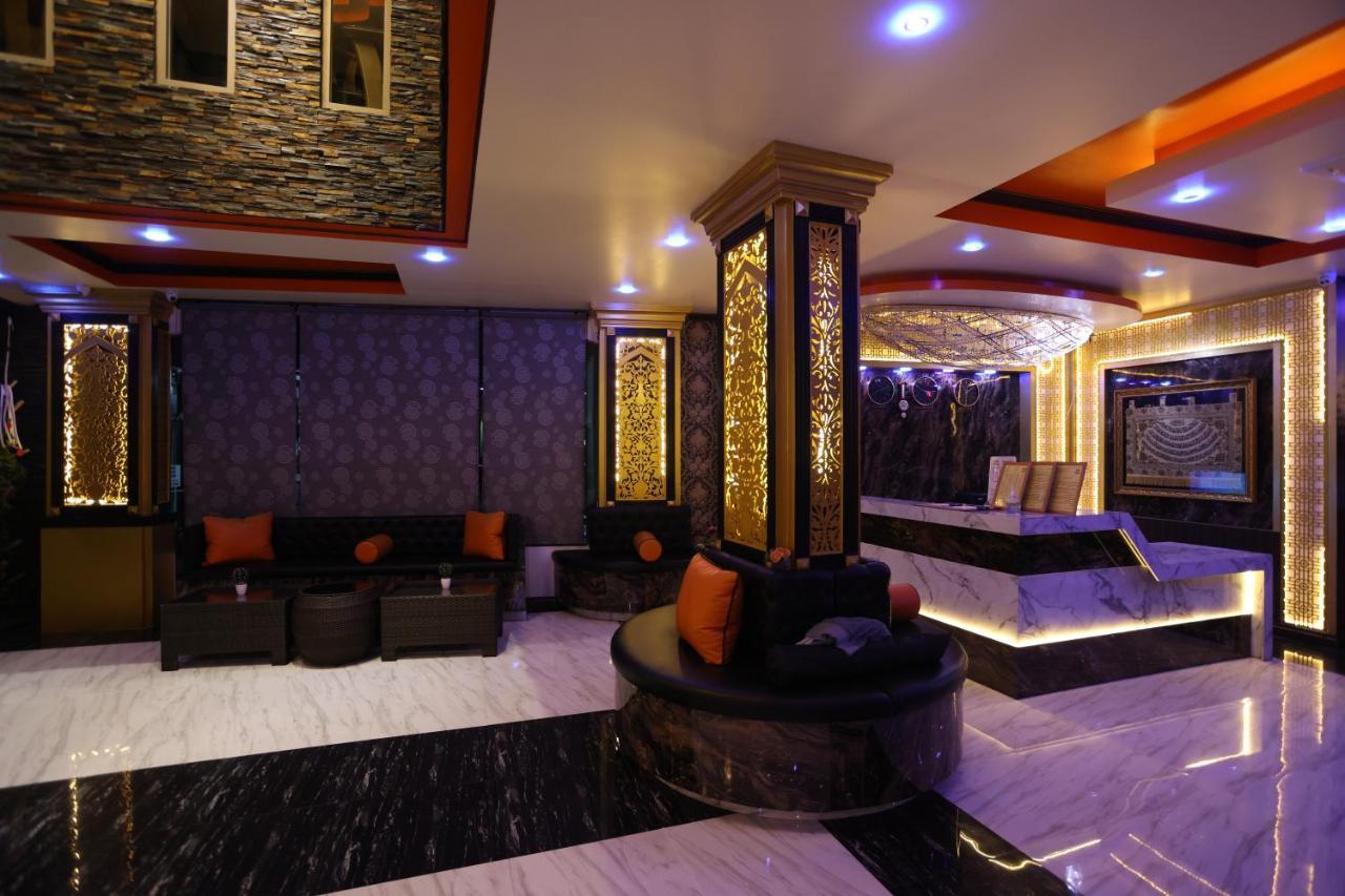 Bab Alhara Hotel Patong Luaran gambar