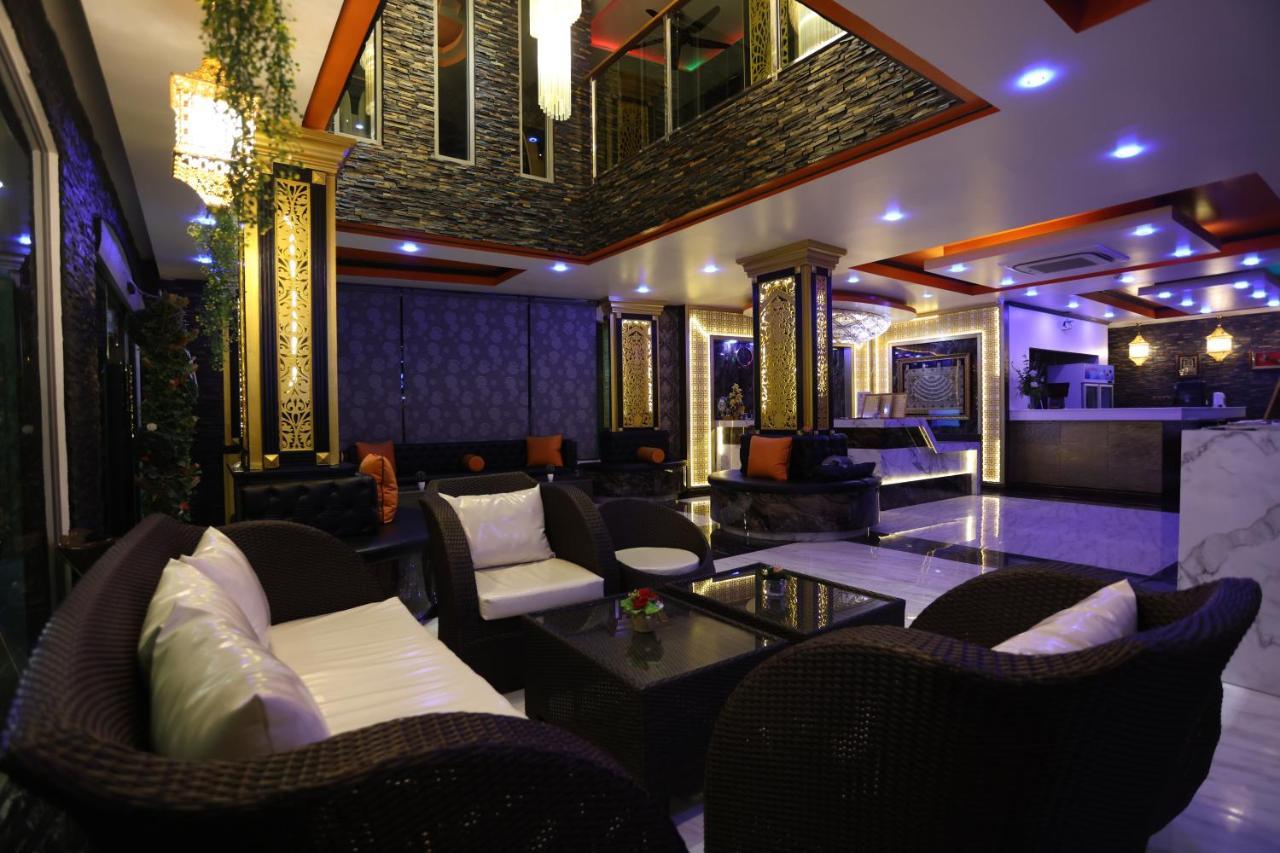 Bab Alhara Hotel Patong Luaran gambar