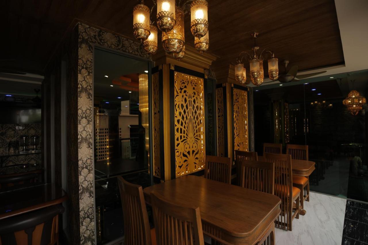 Bab Alhara Hotel Patong Luaran gambar