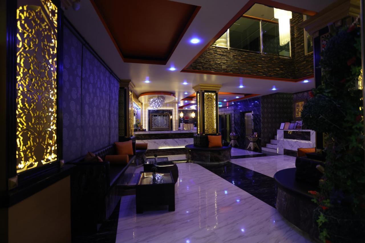 Bab Alhara Hotel Patong Luaran gambar